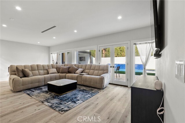 Building Photo - 5965 Nora Lynn Dr