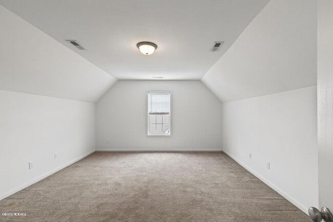 Building Photo - 147 Harvest Moon Dr