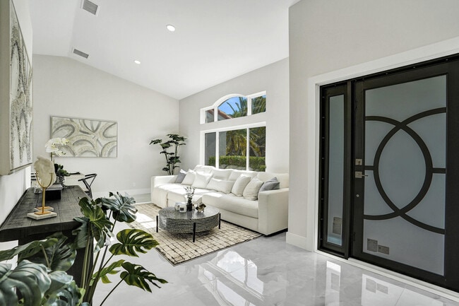 Building Photo - 2881 NW 98th Way