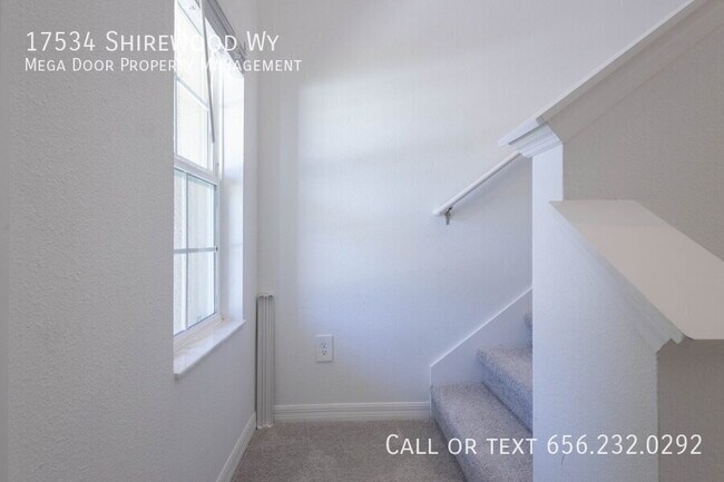 Building Photo - 17534 Shirewood Wy