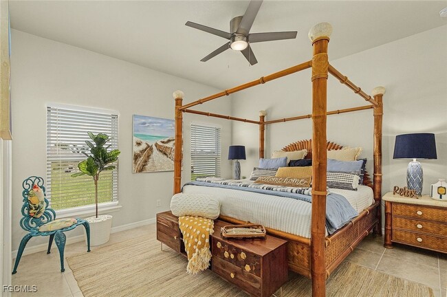 Building Photo - 908 NE 11th Terrace