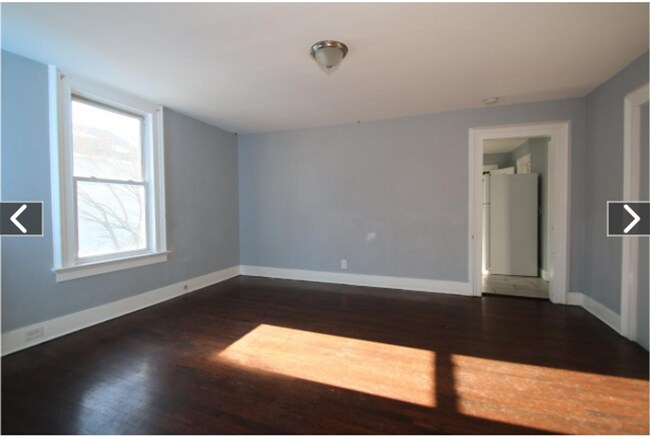 Building Photo - 54 Kensington St