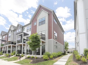 Building Photo - 1736 Alvord St