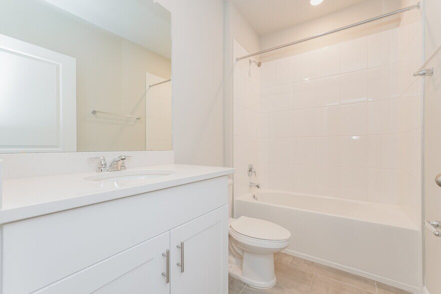 Building Photo - 38981 Harlow Rose Dr