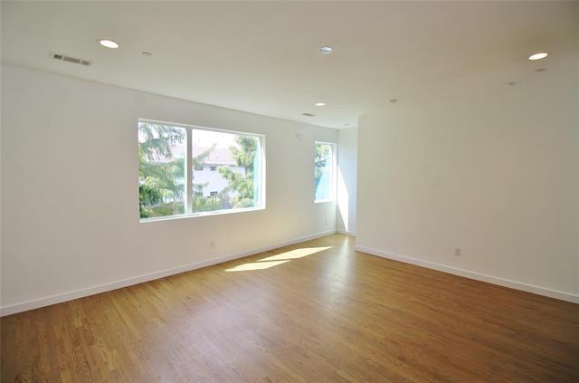 Building Photo - 1430 Grigsby Ave