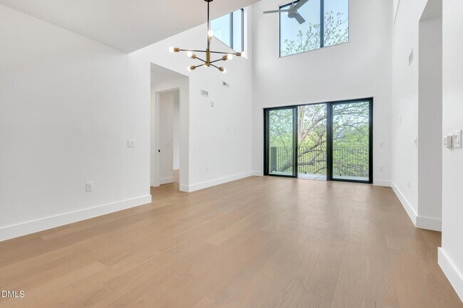 Building Photo - 29 Enterprise St