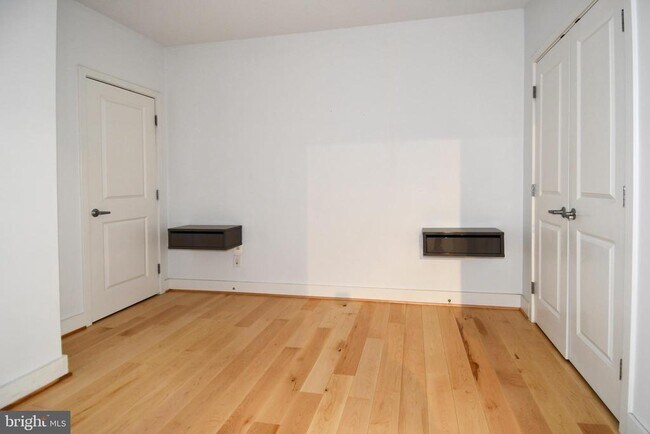 Building Photo - 2001 15th St N