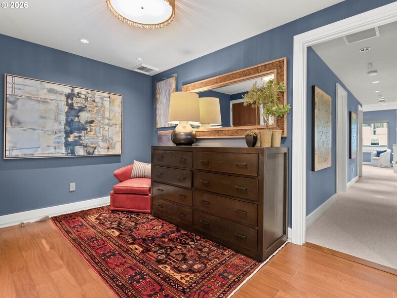 Building Photo - 311 NW 12th Ave