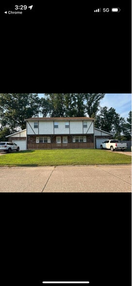 Primary Photo - 408 Bob Ct Dr
