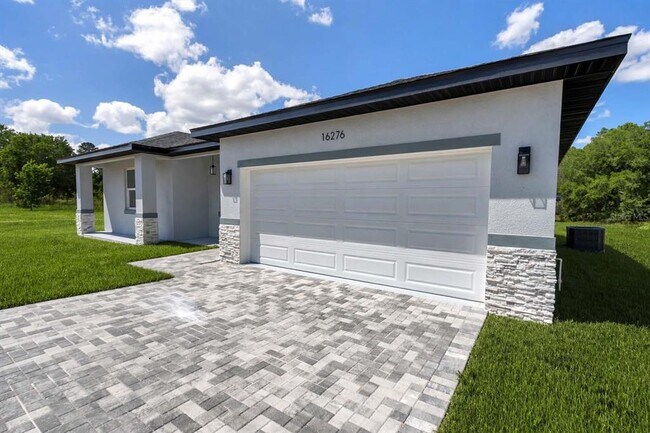 Building Photo - 16276 SW 17th Terr Rd