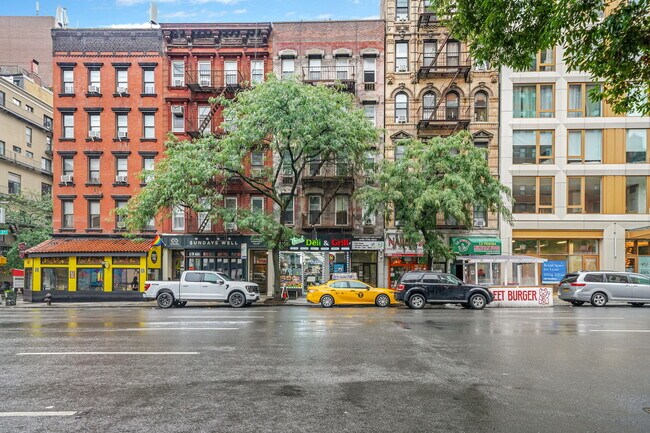 Building Photo - 363 3rd Ave