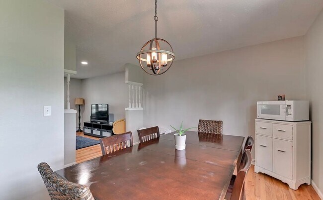 Building Photo - Coming Soon! Bright & Spacious 3 Bed Home with Finished Basement & Huge Backyard