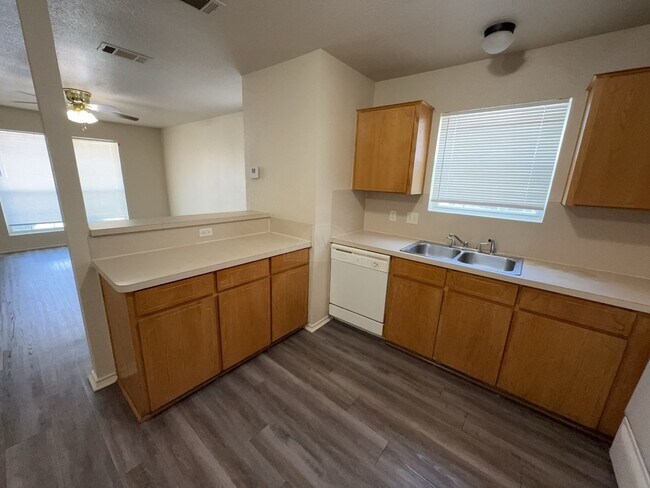 Building Photo - 4107 Gus Dr
