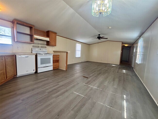 Building Photo - 14355 Enchanted Waters Dr