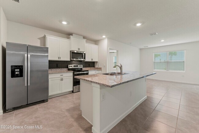 Building Photo - 1145 Dugan CIR SE
