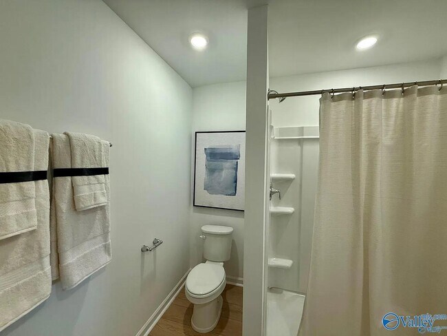 Building Photo - 145 Havner Dr