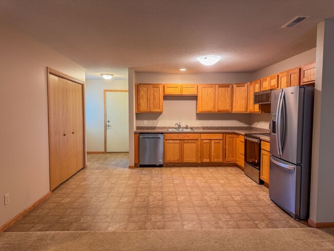 Building Photo - 1611-A Gunston Drive