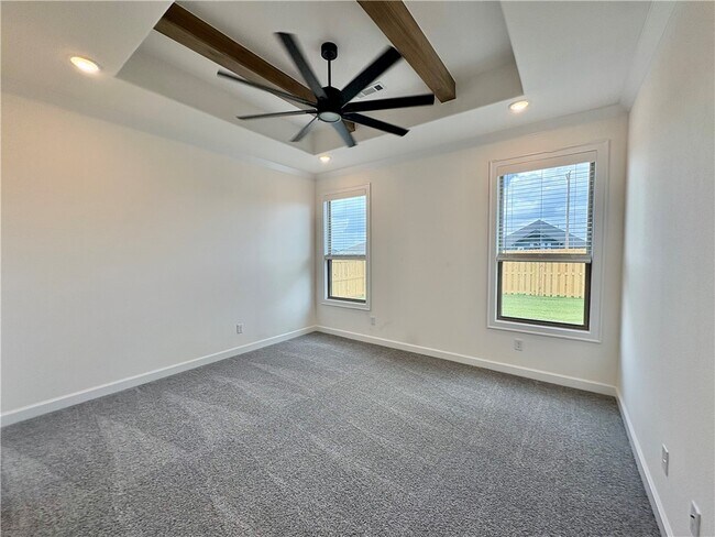 Building Photo - 1810 Bugg St