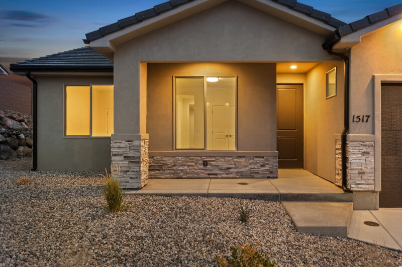 Building Photo - 1517 W 470 N