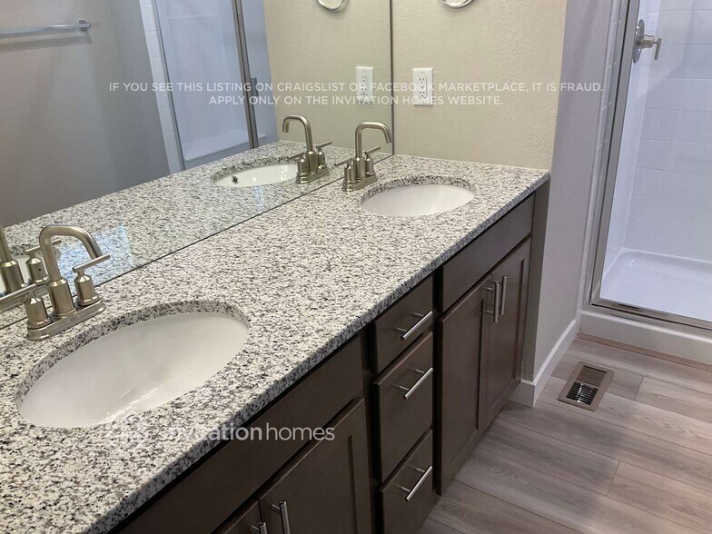 Building Photo - 11755 Mission Peak Pl