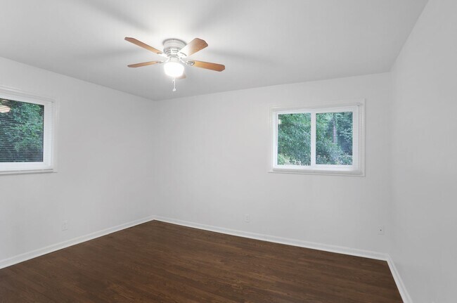 Building Photo - 2200 Camp Ground