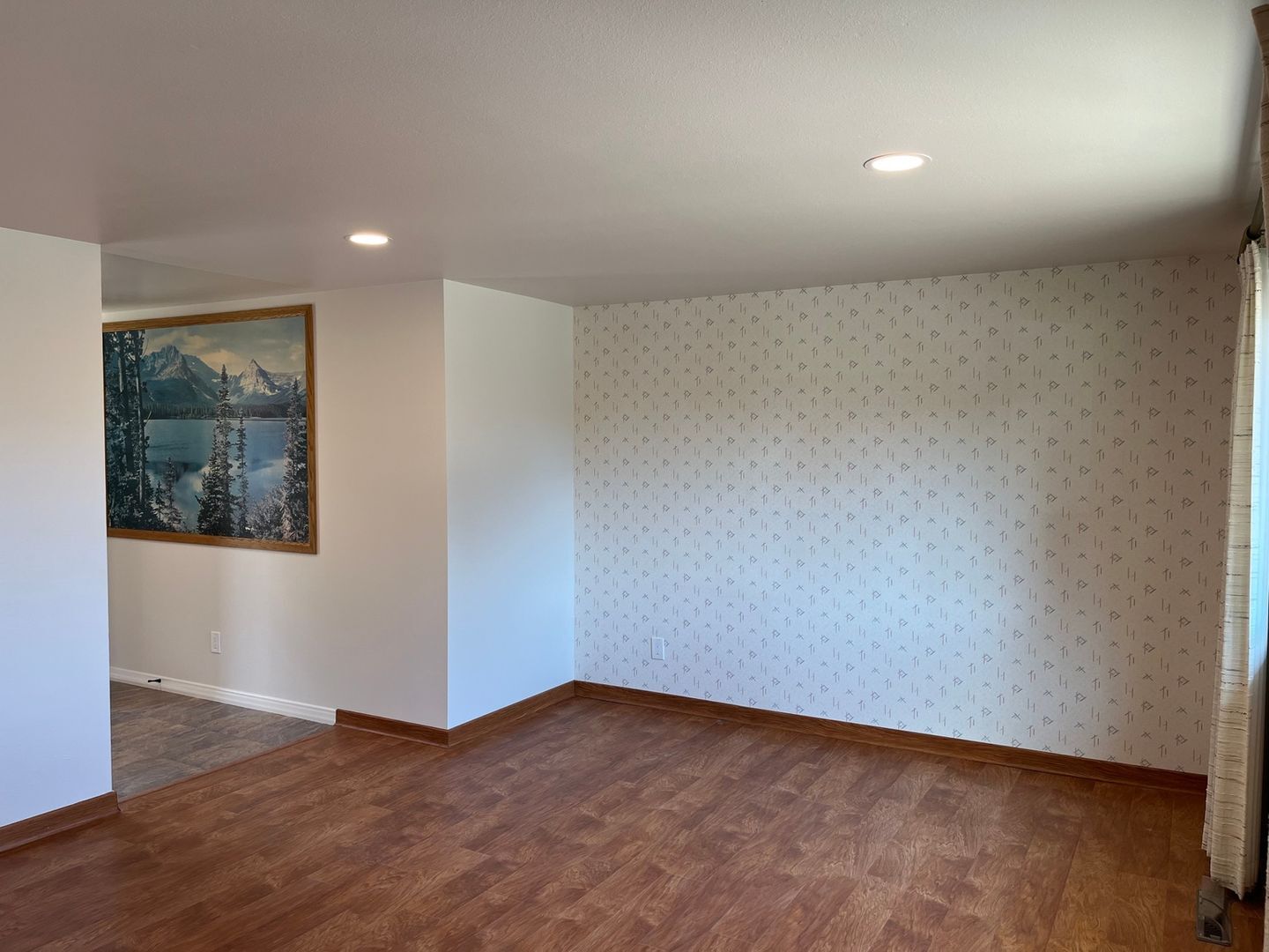 Building Photo - 226 Montclair St