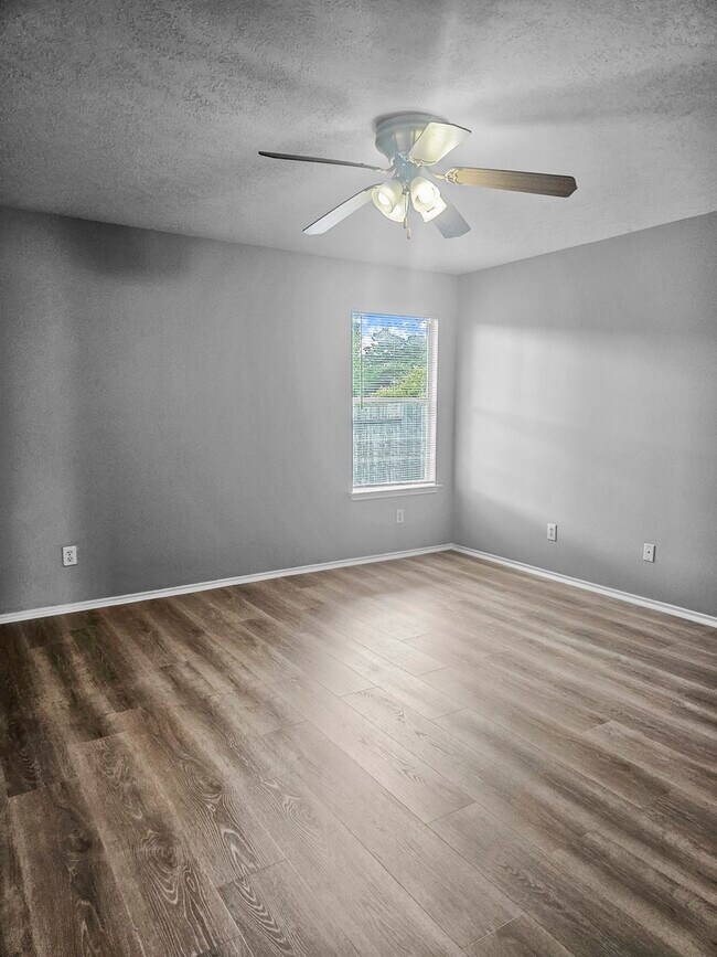 Building Photo - 17358 Wigeon Way Dr