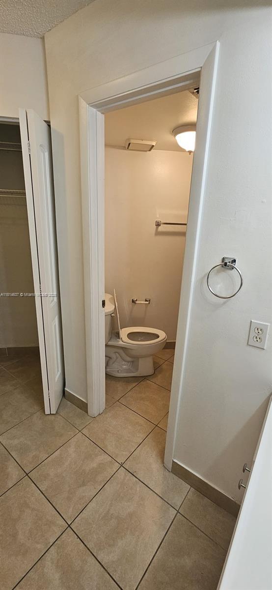 Building Photo - 10451 W Broward Blvd