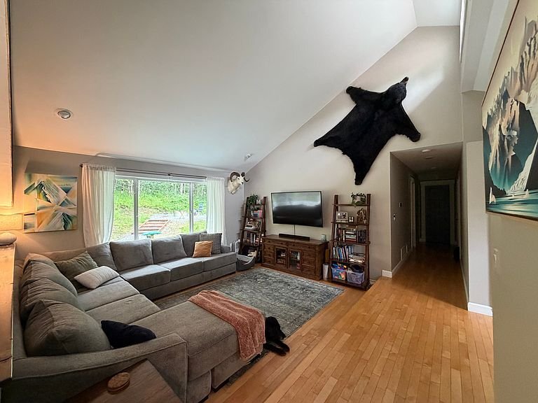 Building Photo - 12840 Silver Spruce Dr