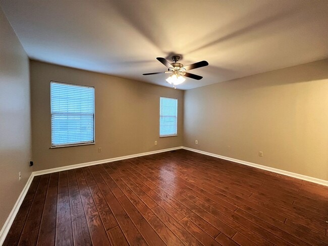 Building Photo - 10025 Highgate Cir