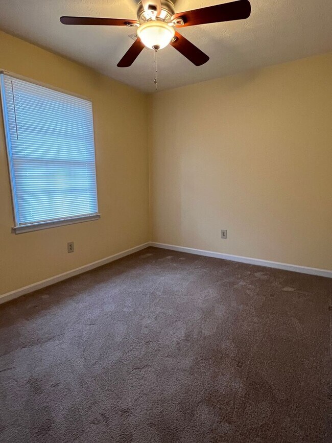 Building Photo - Location! Location! Location!