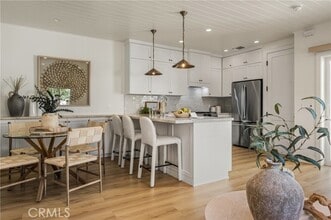 Building Photo - 2138 Orange Ave