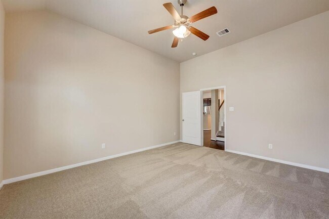 Building Photo - 166 Jaxxon Pointe Dr