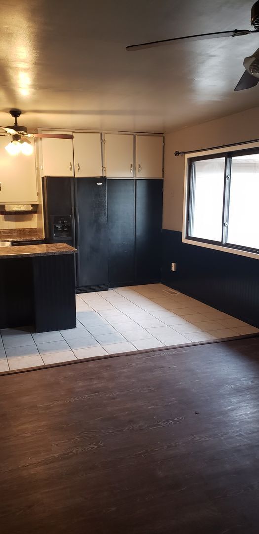 Building Photo - 4 bedroom 2 bath ranch