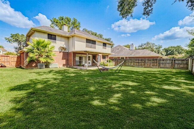 Building Photo - 18711 Appletree Hill Ln