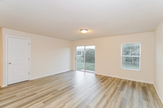 Building Photo - 8185 101st Ct