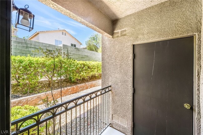 Building Photo - 9050 W Warm Springs Rd