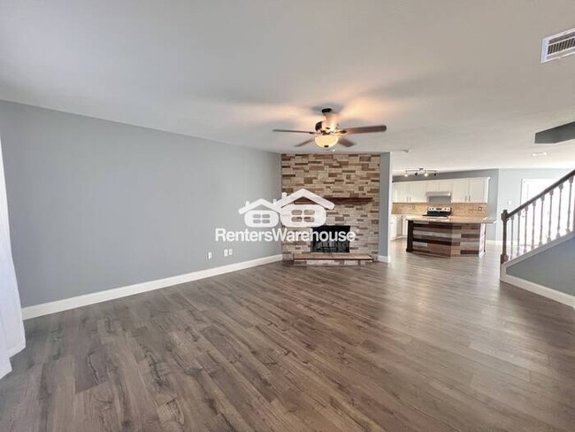 Building Photo - Move-in Ready!!! Stunning 4 bedroom in Nor...