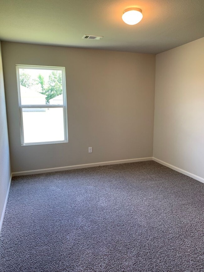 Building Photo - New 3bed/2bath Home in Brody Reed Subdivision