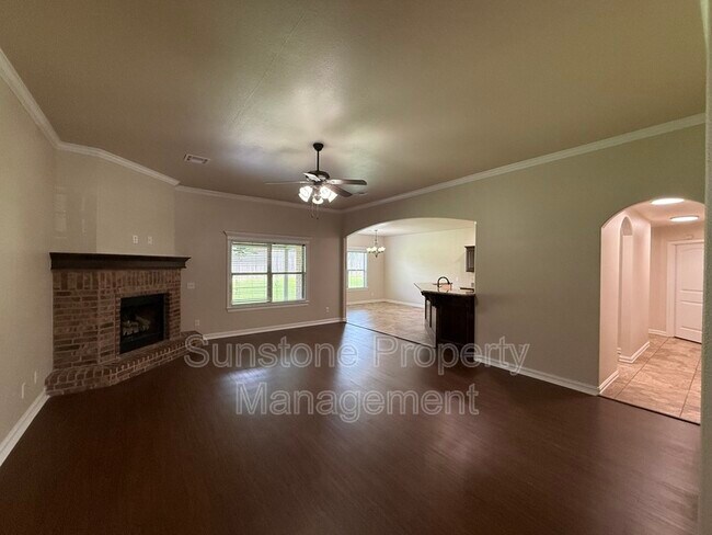 Building Photo - 9307 N 95th E Ave