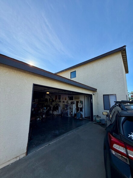 Building Photo - 310 W Simpson St