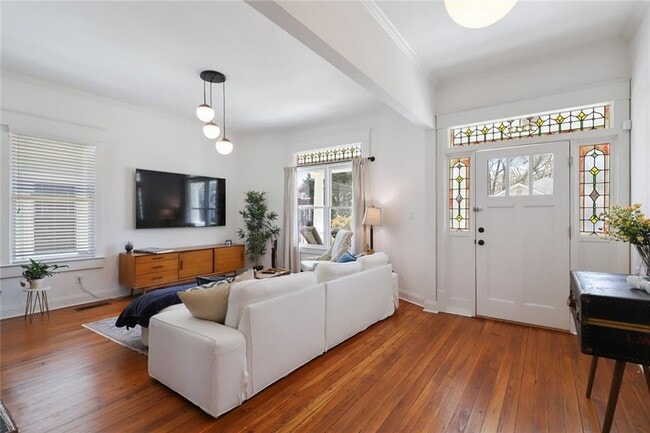 Building Photo - 1212 Merlin Ave SE