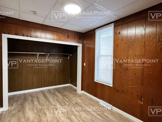 Building Photo - 721 Terrace Ave