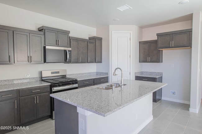 Building Photo - 5017 Sand Strm Rd