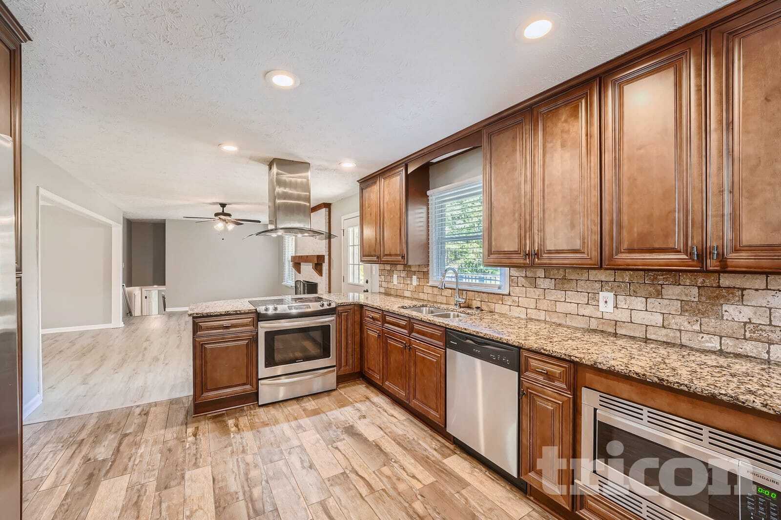 Building Photo - 105 Cook Ln