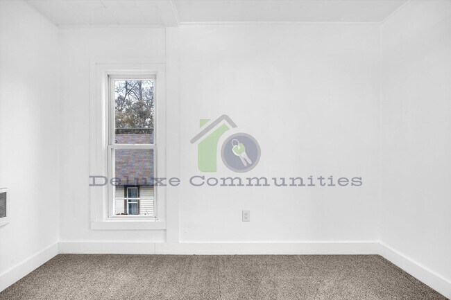 Building Photo - 1011 Jennette Ave NW