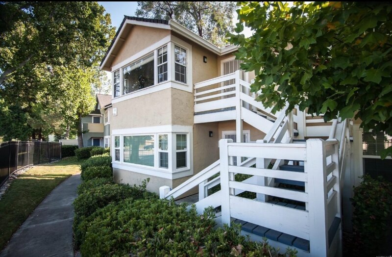 Building Photo - 2915 N Texas St