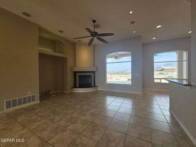 Building Photo - 6713 Capitan Ridge