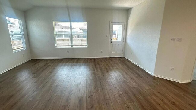 Building Photo - 121 Tofalla