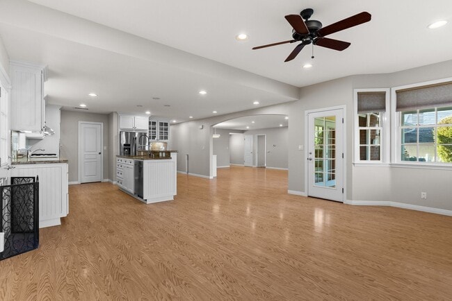 Building Photo - Garden Grove Gem: Your New Home Awaits on ...